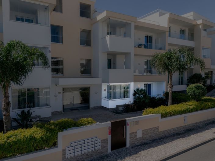 Image No.36-3 Bed Apartment for sale