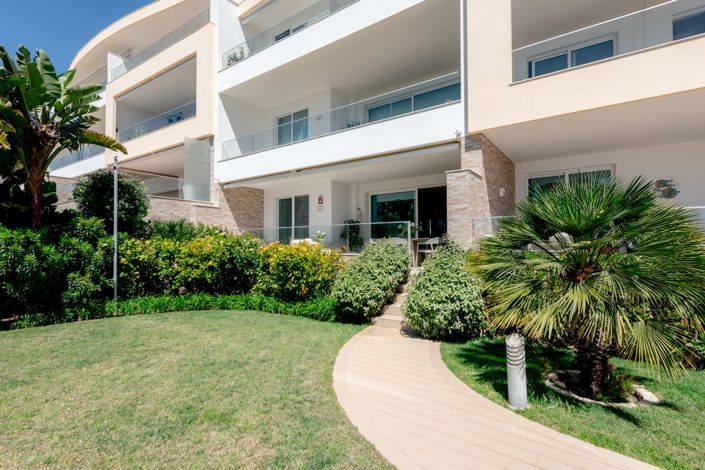 Image No.9-3 Bed Apartment for sale