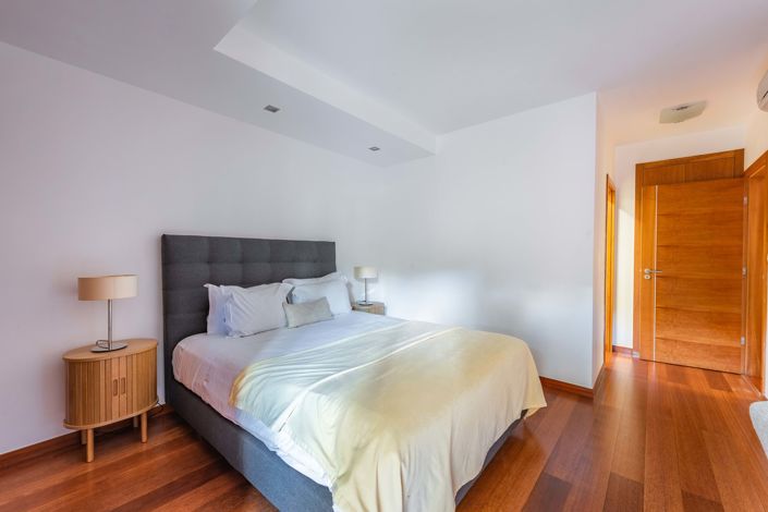 Image No.21-2 Bed Apartment for sale