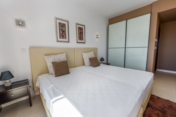 Image No.20-2 Bed Apartment for sale