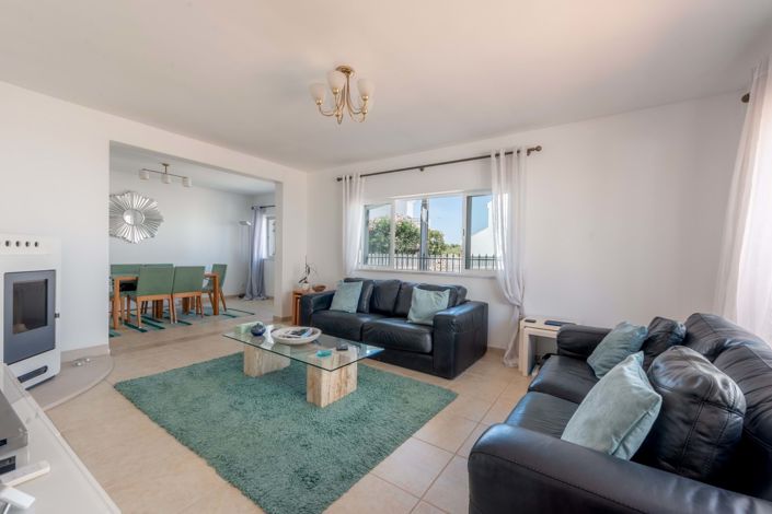 Image No.5-4 Bed Villa for sale