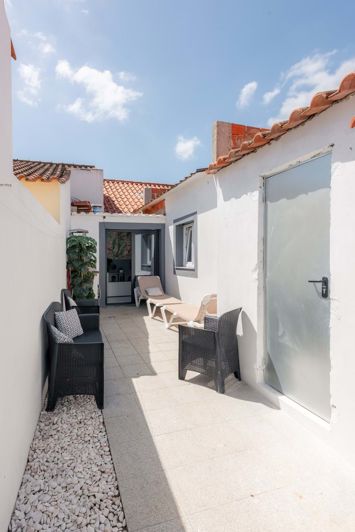 Image No.4-3 Bed Townhouse for sale