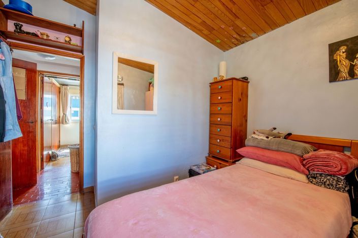 Image No.18-3 Bed Townhouse for sale