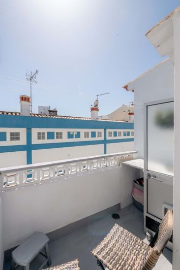 Image No.22-3 Bed Townhouse for sale