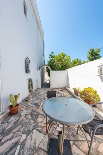 Image No.25-6 Bed Villa for sale