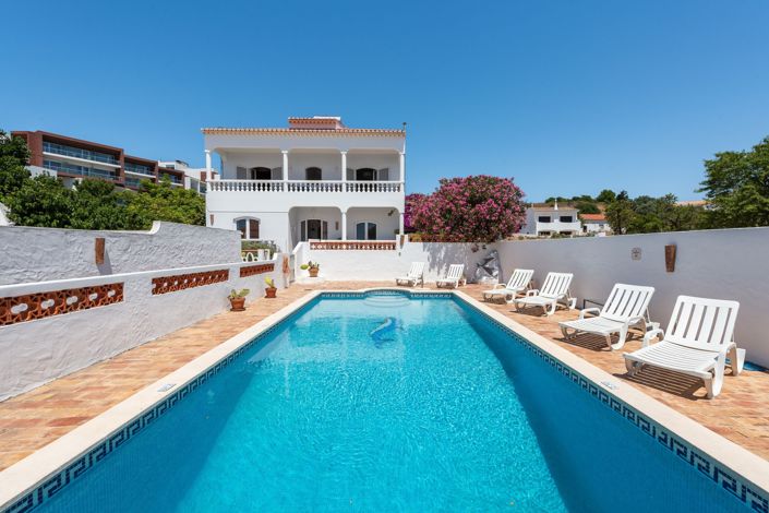 Image No.3-6 Bed Villa for sale