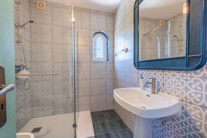 Image No.48-6 Bed Villa for sale