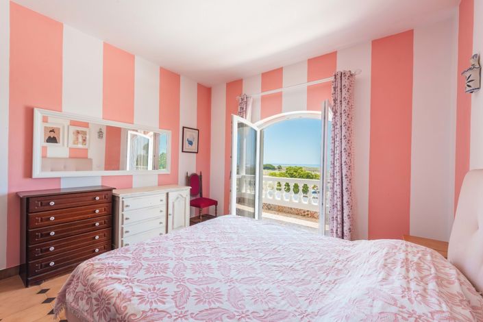 Image No.49-6 Bed Villa for sale