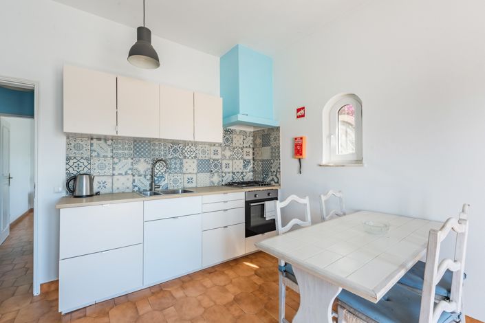 Image No.7-6 Bed Villa for sale