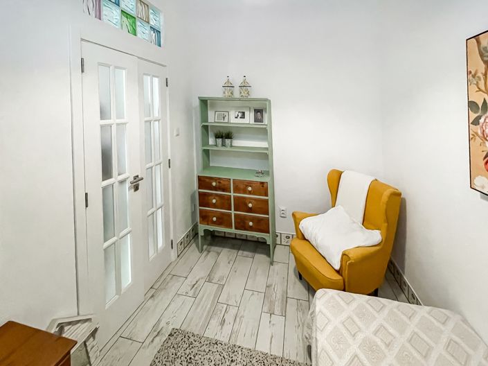 Image No.8-4 Bed Townhouse for sale