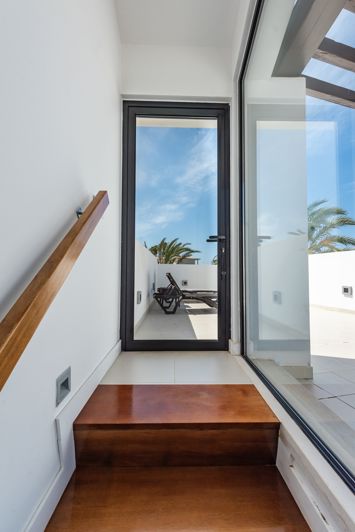 Image No.30-2 Bed Townhouse for sale