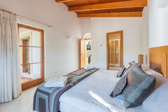 Image No.23-4 Bed Villa for sale