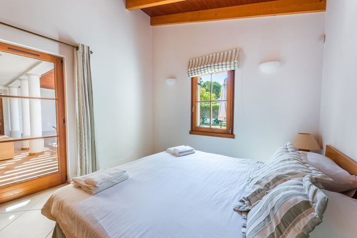 Image No.33-4 Bed Villa for sale
