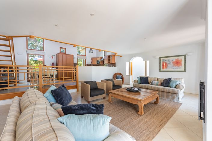 Image No.4-4 Bed Villa for sale