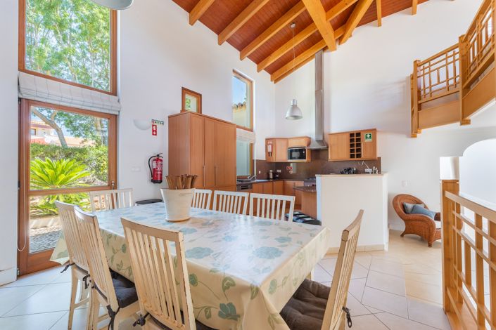 Image No.8-4 Bed Villa for sale