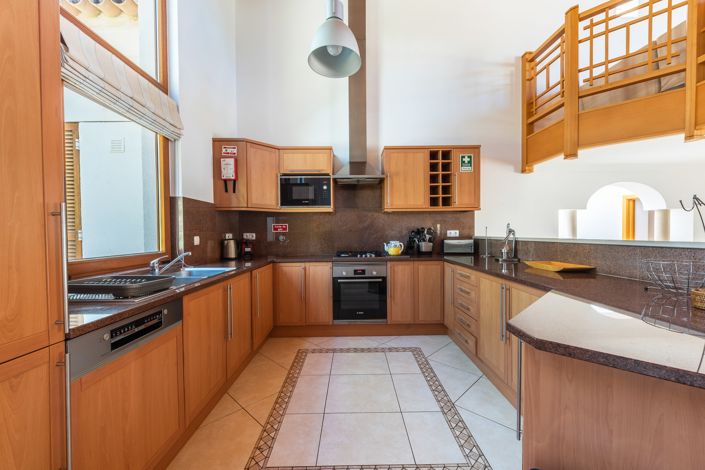 Image No.9-4 Bed Villa for sale