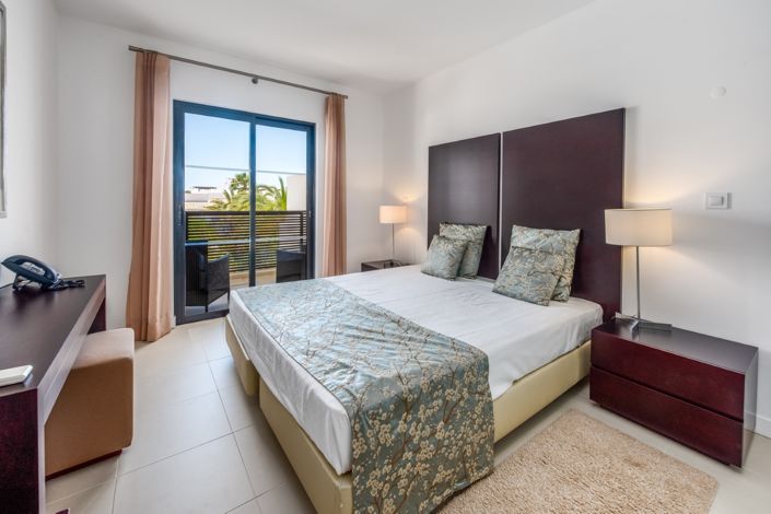 Image No.22-2 Bed Apartment for sale