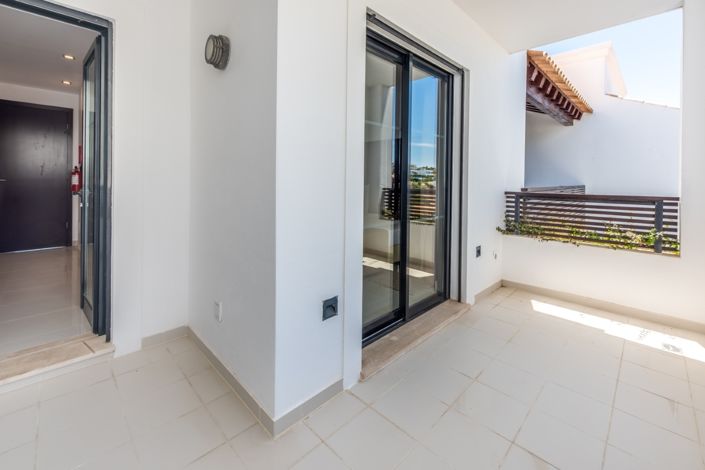 Image No.24-2 Bed Apartment for sale