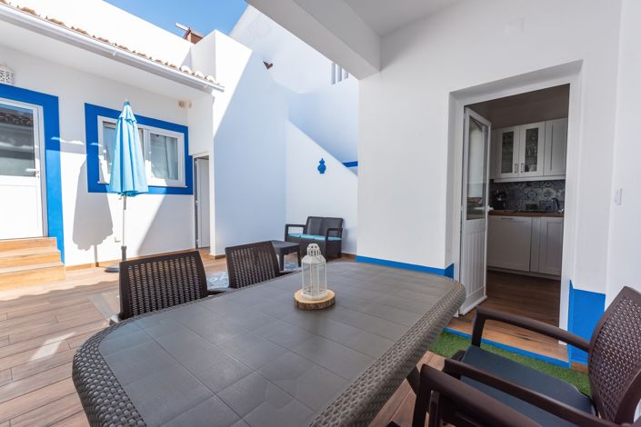 Image No.19-3 Bed Apartment for sale