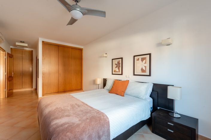 Image No.11-2 Bed Apartment for sale