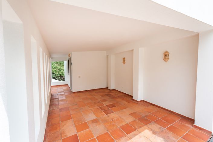 Image No.41-4 Bed Villa for sale