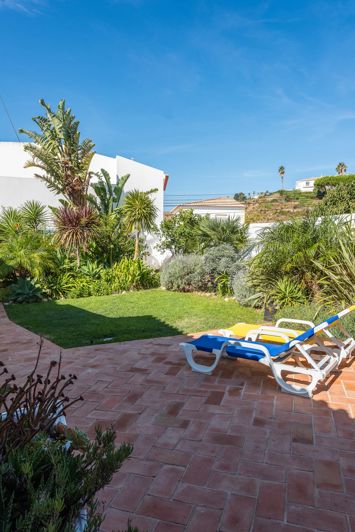 Image No.10-2 Bed Villa for sale