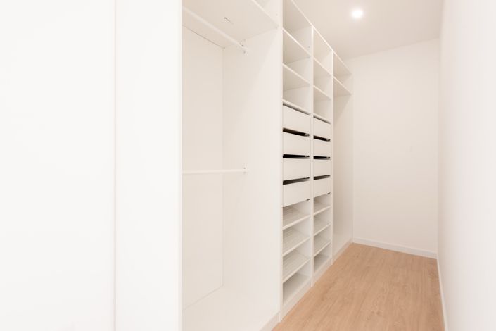 Image No.7-3 Bed Apartment for sale