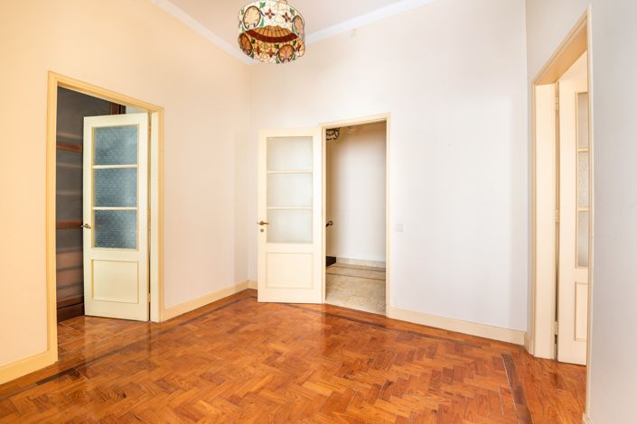 Image No.13-4 Bed Apartment for sale