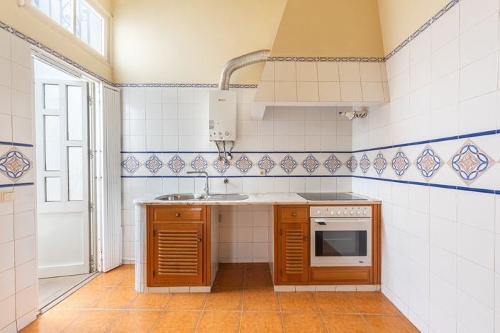 Image No.16-4 Bed Apartment for sale