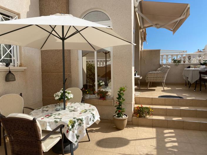 Image No.33-Villa / Détaché de 3 chambres à vendre à Torrevieja