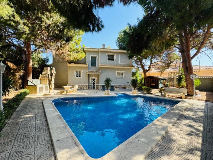 Image No.1-Villa / Détaché de 5 chambres à vendre à Ciudad Quesada