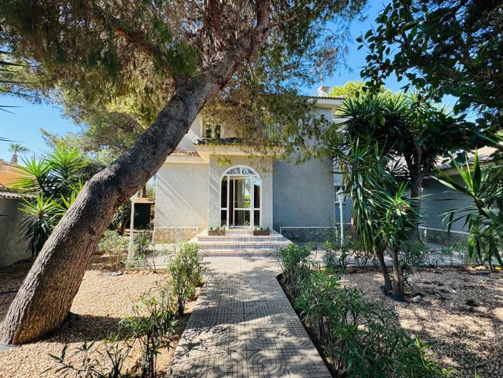 Image No.8-Villa / Détaché de 5 chambres à vendre à Ciudad Quesada