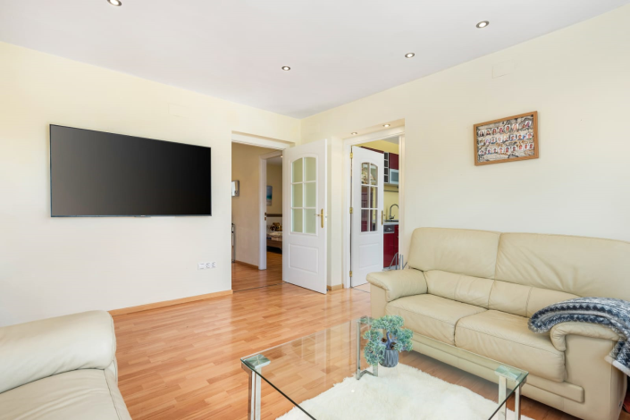 Image No.4-3 Bed Villa / Detached for sale