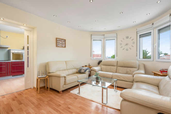 Image No.5-3 Bed Villa / Detached for sale