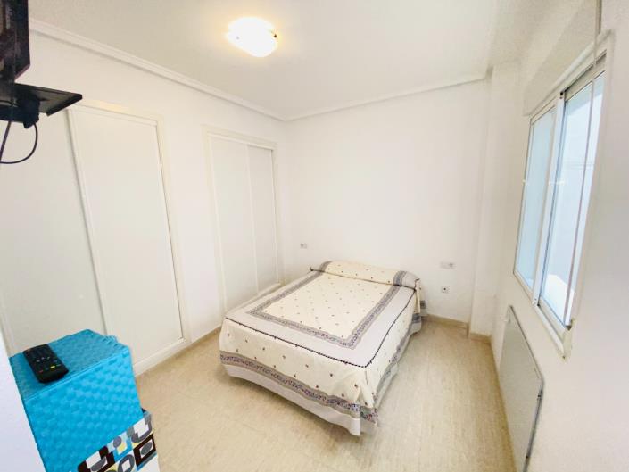 Image No.8-Appartement de 2 chambres à vendre à Torrevieja