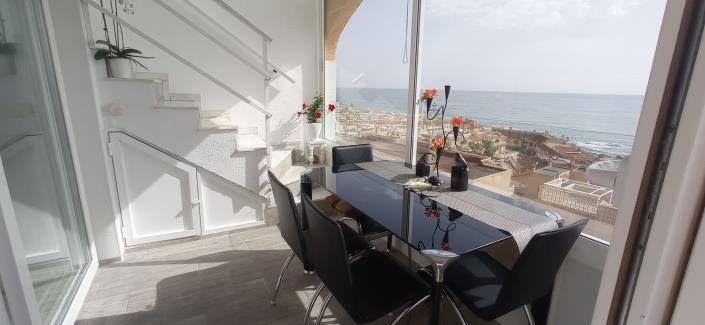 Image No.4-3 Bed Penthouse for sale