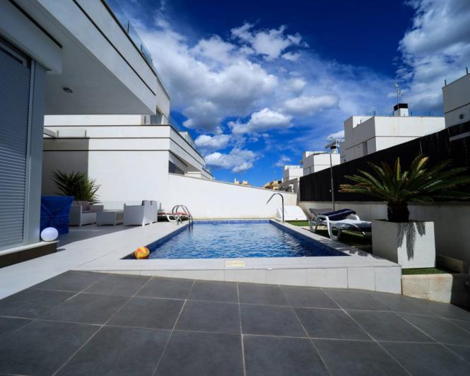 Image No.2-Villa de 3 chambres à vendre à Ciudad Quesada