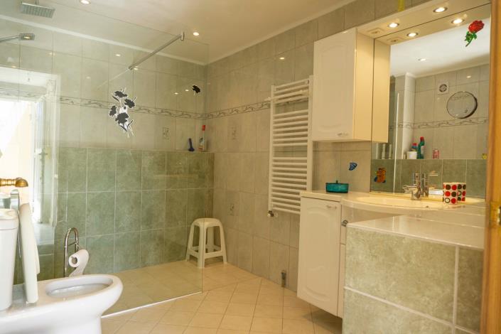 Image No.7-4 Bed House/Villa for sale