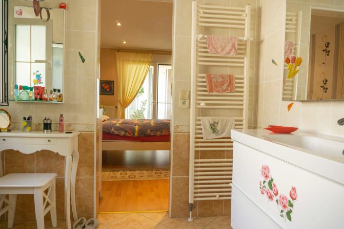 Image No.52-4 Bed House/Villa for sale