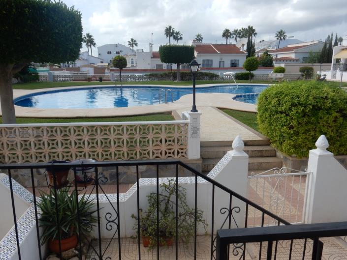 Image No.2-Appartement de 1 chambre à vendre à Pueblo Bravo