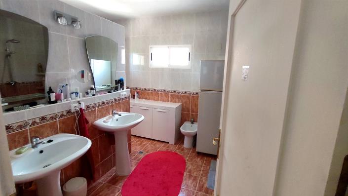 Image No.30-5 Bed Finca for sale