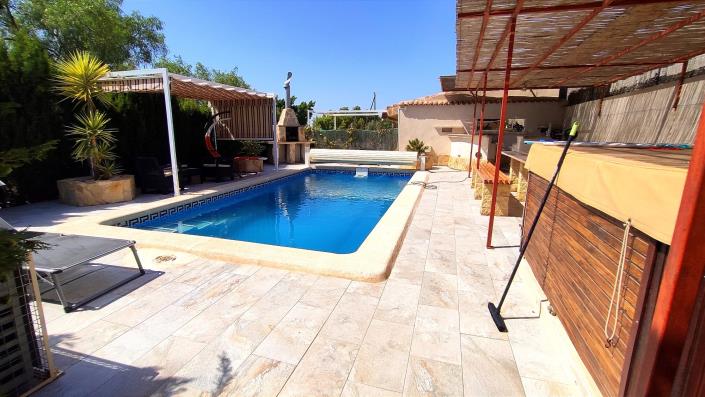 Image No.9-5 Bed Finca for sale