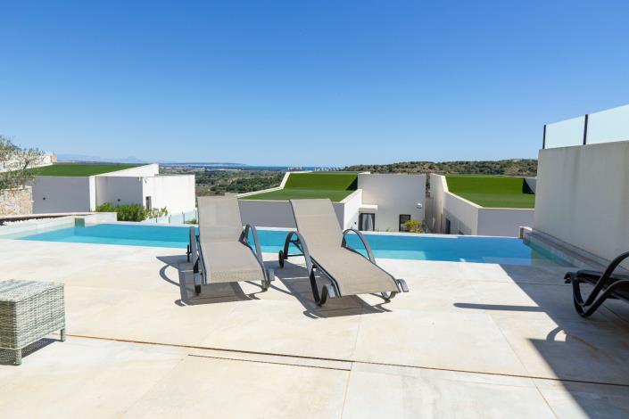 Image No.5-Villa de 4 chambres à vendre à Ciudad Quesada