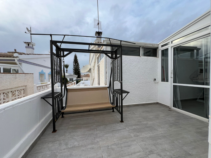 Image No.9-2 Bed Bungalow for sale