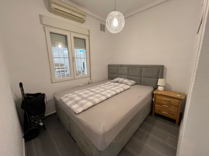 Image No.4-2 Bed Bungalow for sale