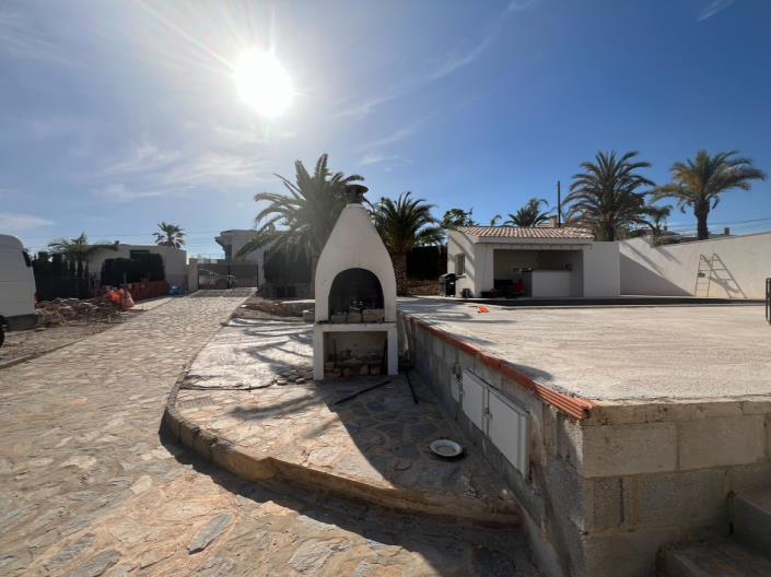 Image No.5-3 Bed Villa / Detached for sale