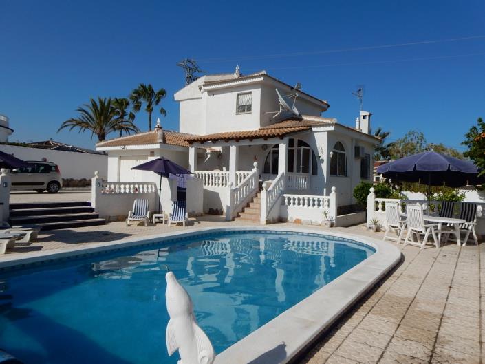 Image No.1-Villa de 4 chambres à vendre à Ciudad Quesada