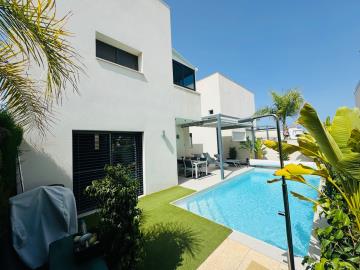 Villa / Détaché de 2 chambres à vendre à Ciudad Quesada