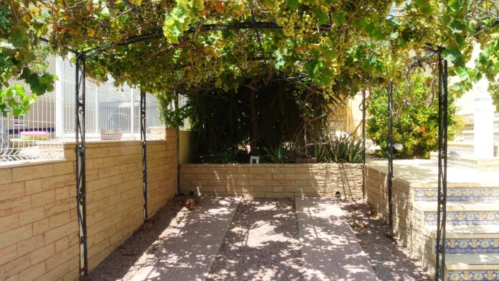 Image No.20-3 Bed Villa / Detached for sale