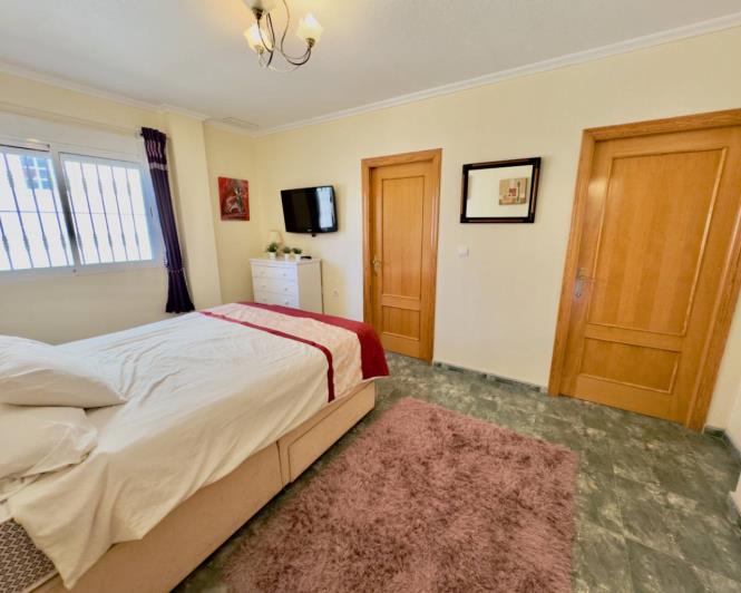 Image No.14-5 Bed Villa for sale